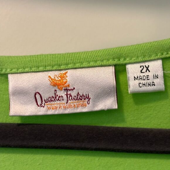 Quacker Factory Flamingo Beach Vacay Green Embroidered 3/4 Sleeve Top Size 2X - Picture 2 of 6